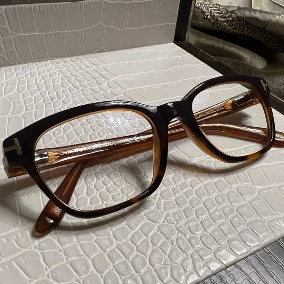 Tom Ford Eyeglasses with Case and Accessories - Picture 10 of 16